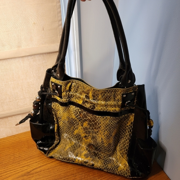 Miss Mak Handbags - Miss Mak, Yellow Crocco and Patent Leather Handbag